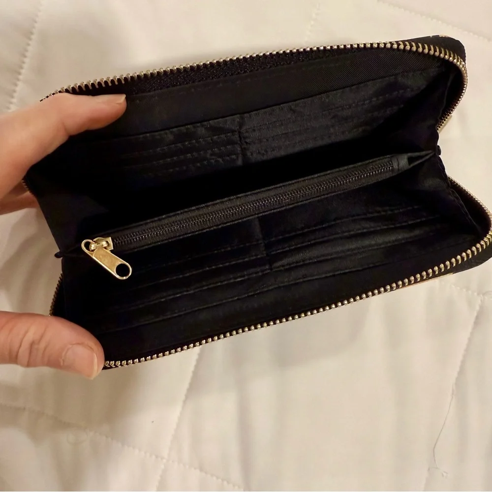 5 for $25!! NOBO Sunflower 🌻 Zip Around Wallet.